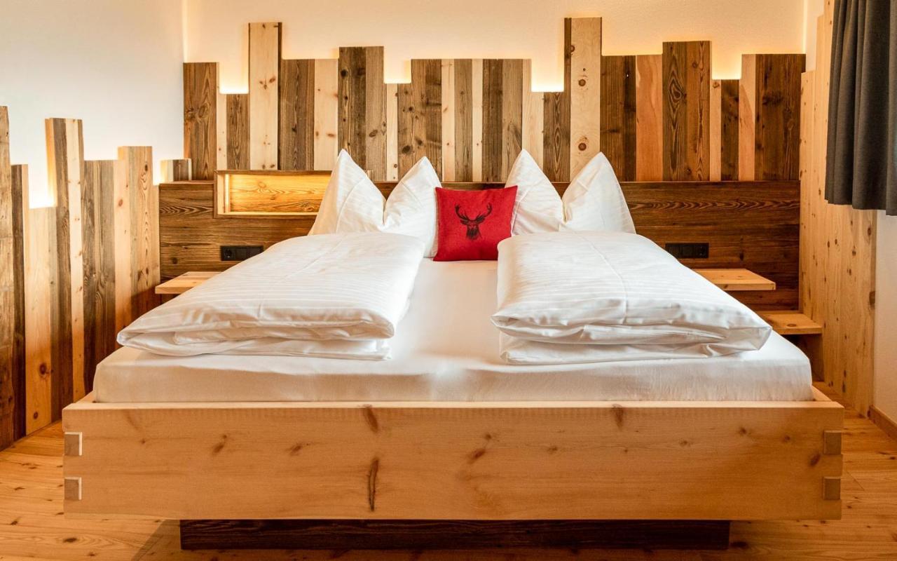 Schweiggerhof -Agriturismo- Farm Holidays Villandro Dış mekan fotoğraf