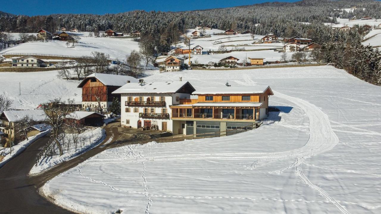 Schweiggerhof -Agriturismo- Farm Holidays Villandro Dış mekan fotoğraf
