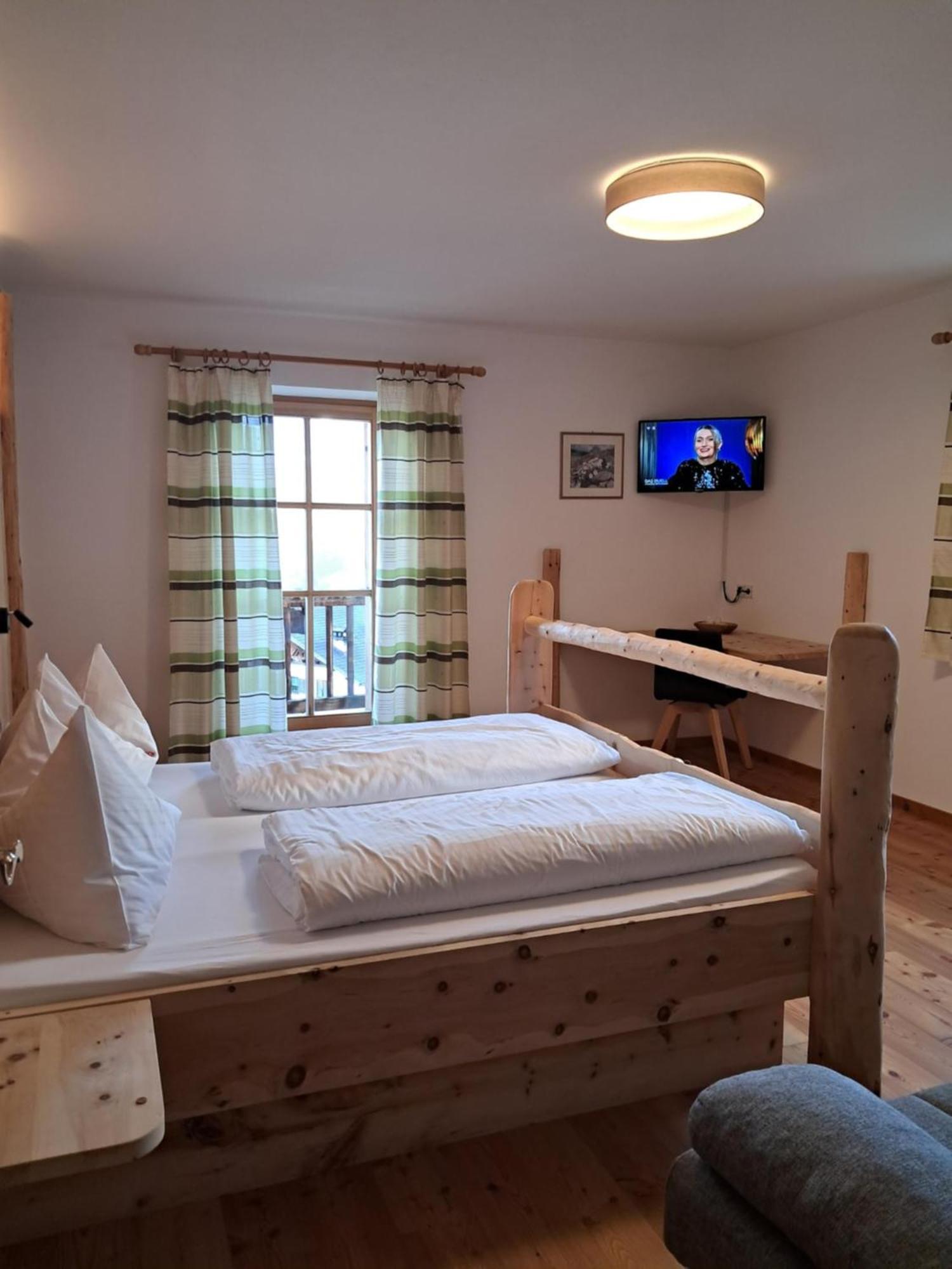 Schweiggerhof -Agriturismo- Farm Holidays Villandro Dış mekan fotoğraf